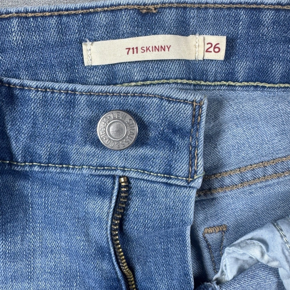 Levis 711 Skinny Jeans Womens 26 Medium Wash Distressed Ripped Mid Rise Denim - Picture 6 of 12